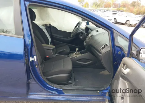 2017 Kia Forte Lx from USA, damaged, VIN 3KPFK4A73HE140747